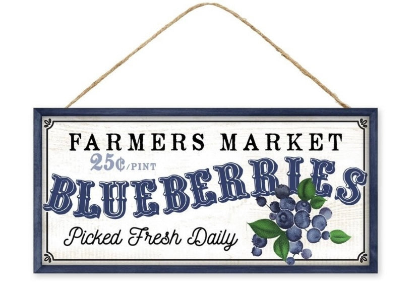Farmhouse Blueberries Wreath Sign- 12.5”x6”