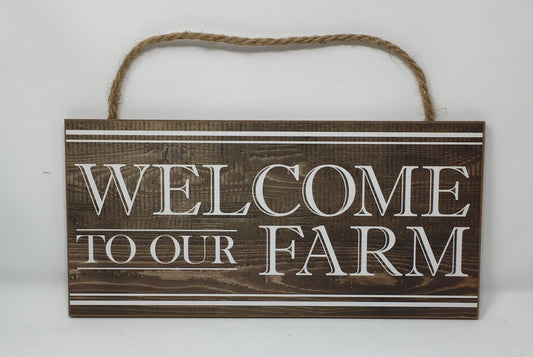 12.5”x6” Welcome to our Farm Wreath Sign