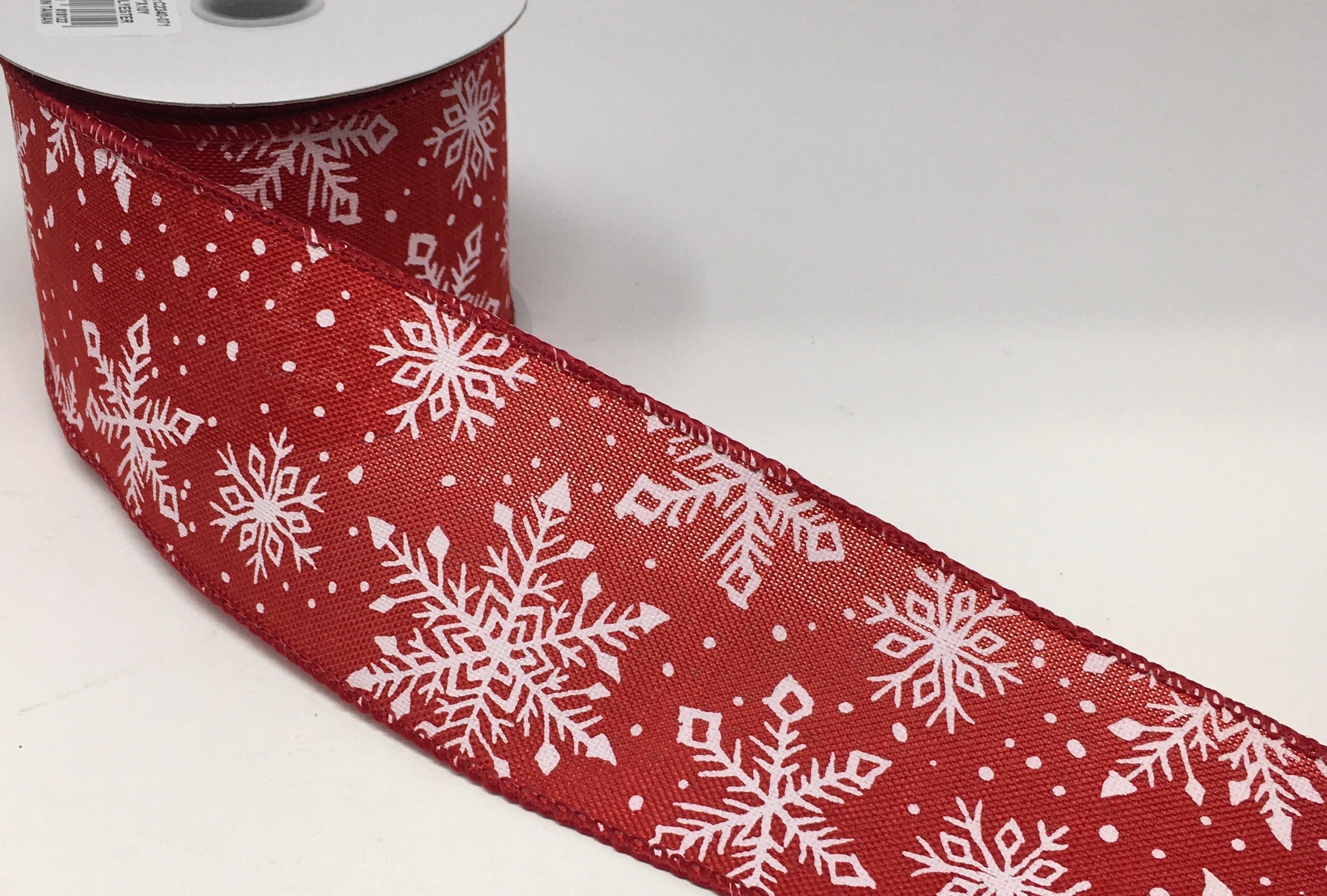 10 Yards - 2.5” Wired Red and White Snowflake Ribbon – foxwreathsupplies